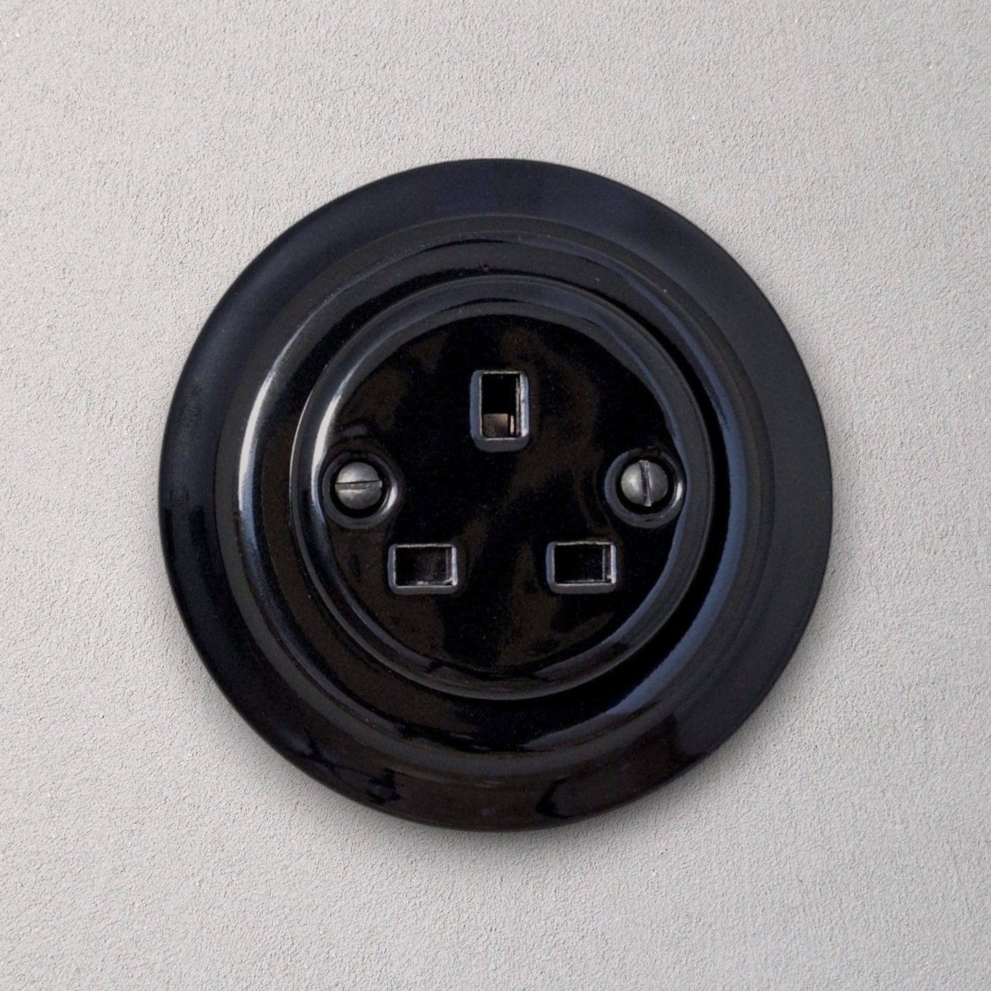 Power Socket Plug Porcelain UK 3 Prong Loft Retro Electrical Flush Mounted Vintage Cottage Black Ceramic