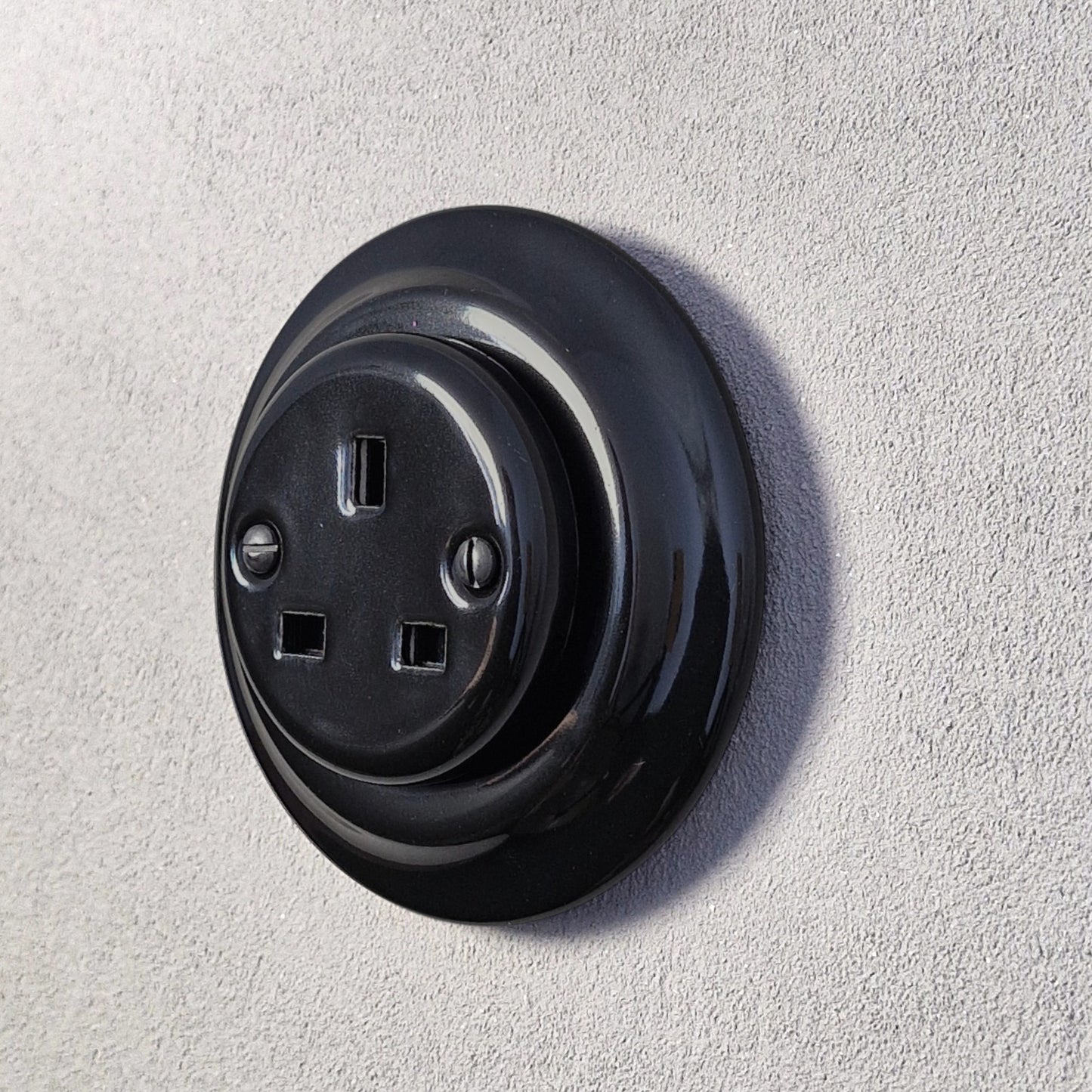 Power Socket Plug Porcelain UK 3 Prong Loft Retro Electrical Flush Mounted Vintage Cottage Black Ceramic