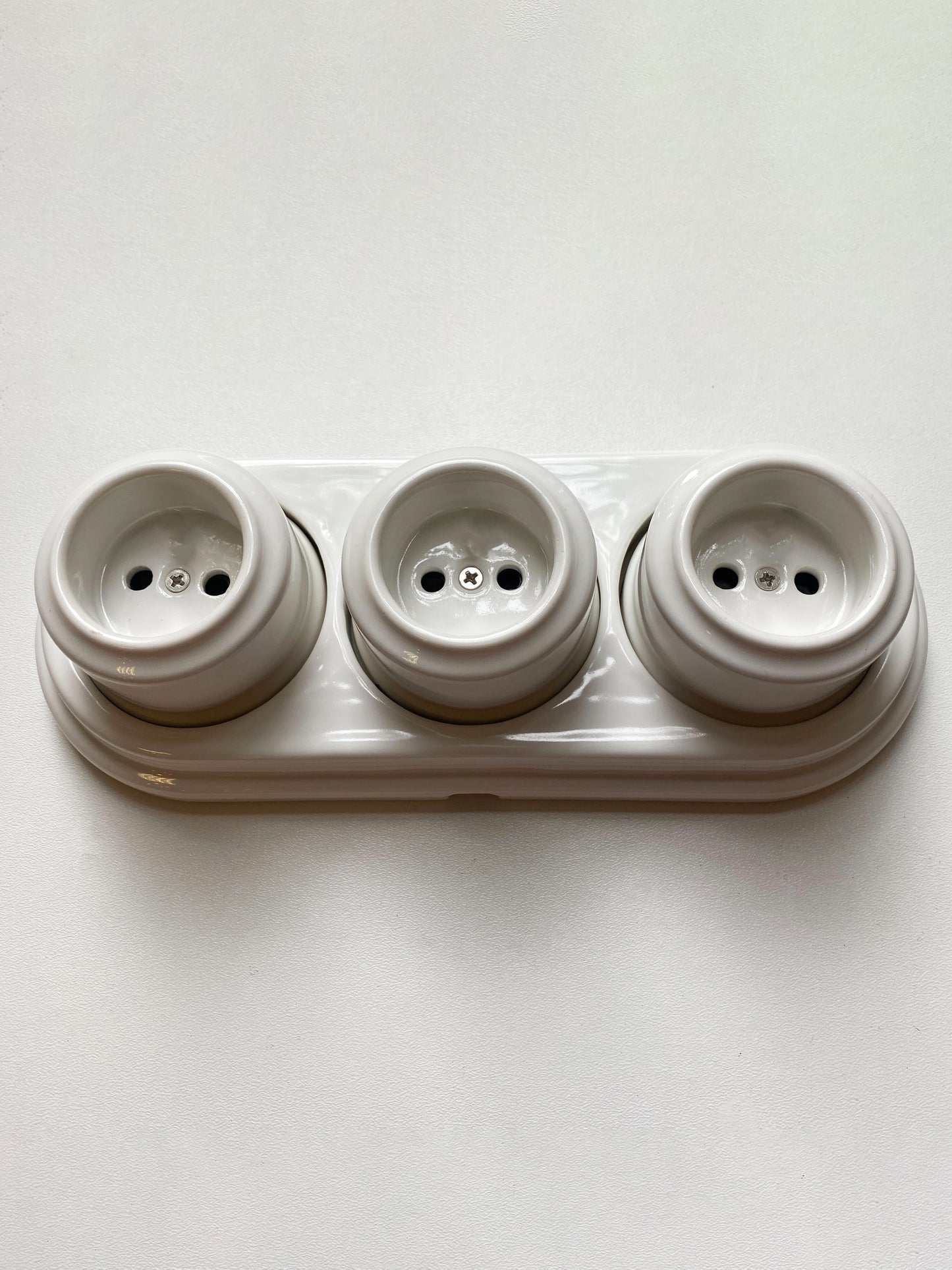 Surface Mounting Triple Power Socket Porcelain Loft Retro Electrical German Schuko Vintage Cottage Ceramic White