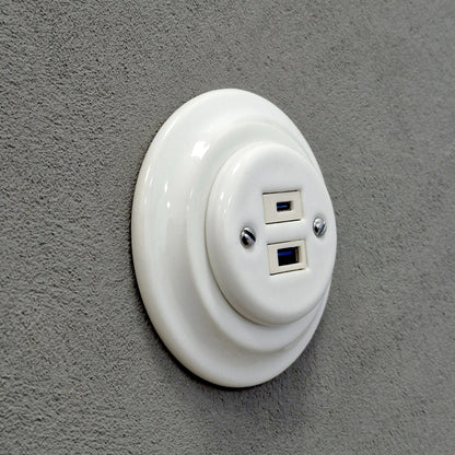Porcelain USB Charging Socket – Retro Loft Style | Vintage Design, Flush-Mounted, USB A+C Socket in White Ceramic