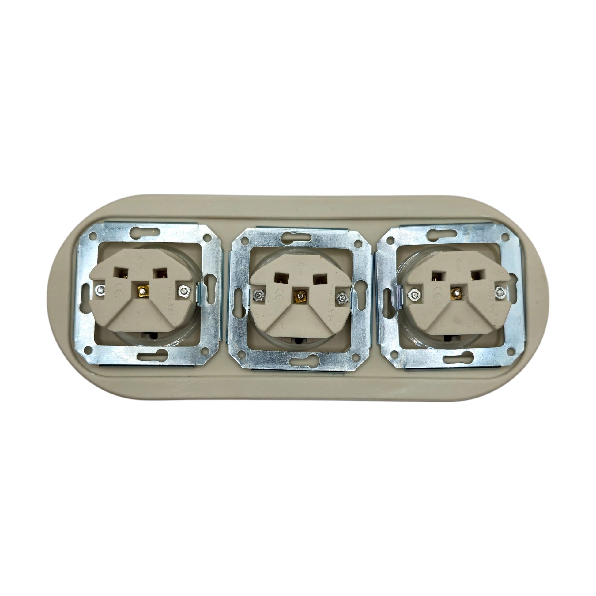 Triple SCHUKO porcelain socket, white, flush-mounted, close-up detail