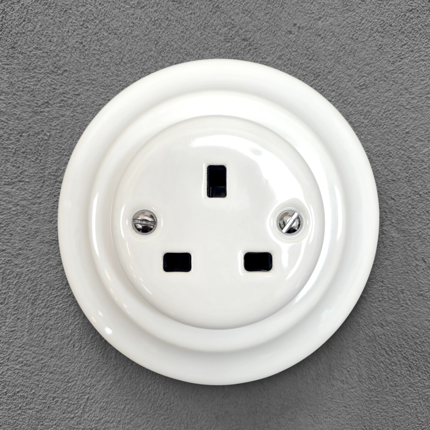 Power Socket Plug Porcelain UK 3 Prong Loft Retro Electrical Flush Mounted Vintage Cottage White Ceramic