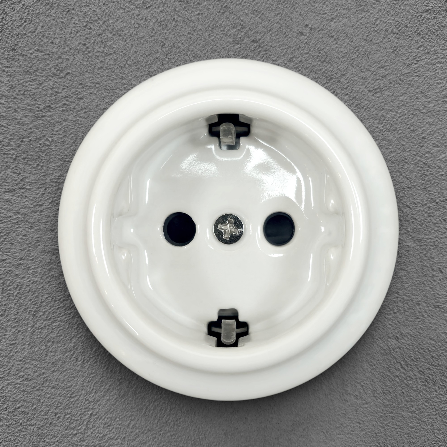 Power Socket Porcelain Loft Retro Electrical German Schuko Surface-Mounting Vintage Cottage Ceramic White
