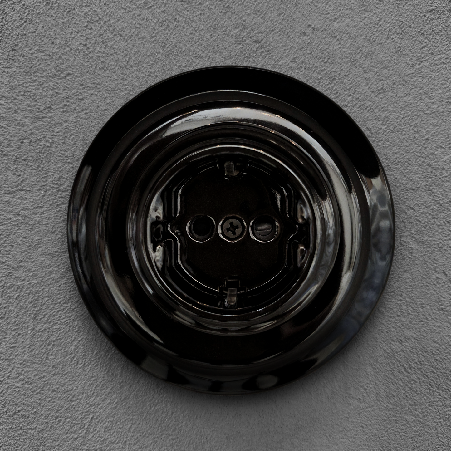 Power Sockets Porcelain German Schuko Loft Retro Electrical Flush-Mounting Vintage Cottage Ceramic Black