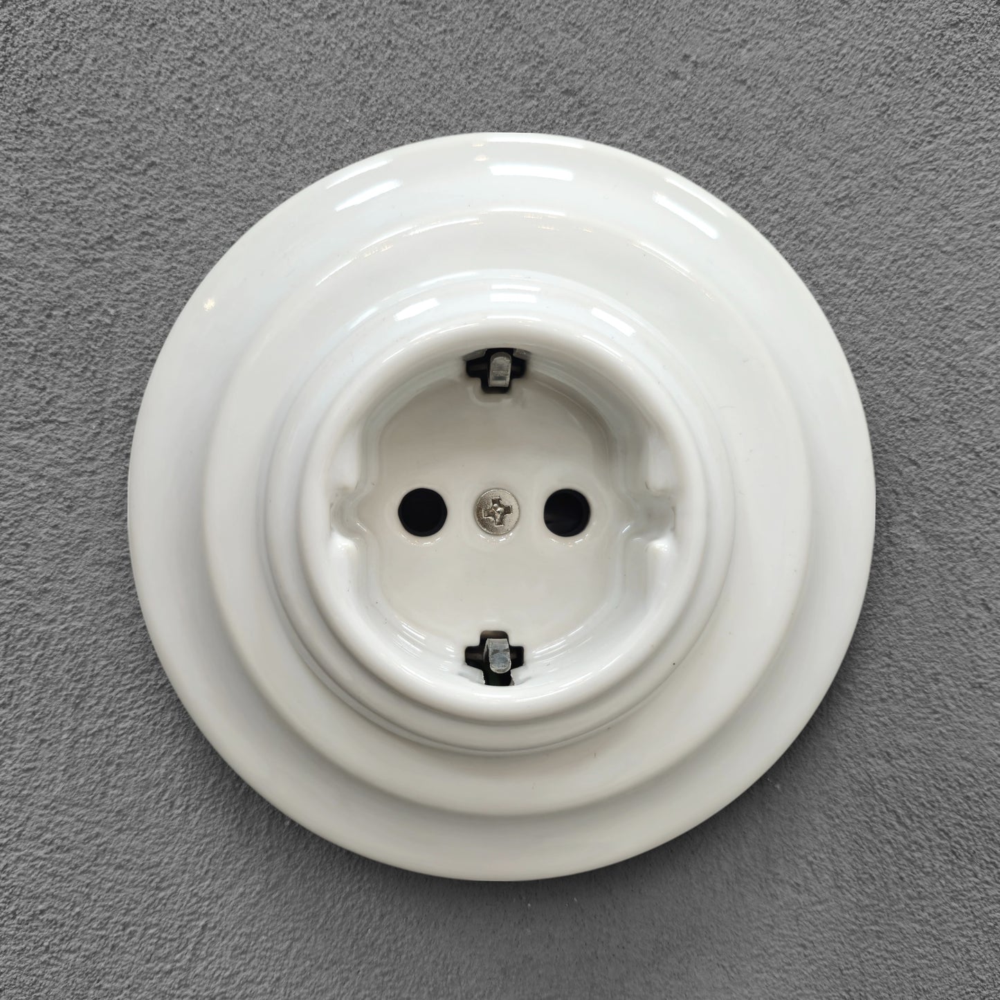Power Sockets Porcelain German Schuko Loft Retro Electrical Flush-Mounting Vintage Cottage Ceramic White