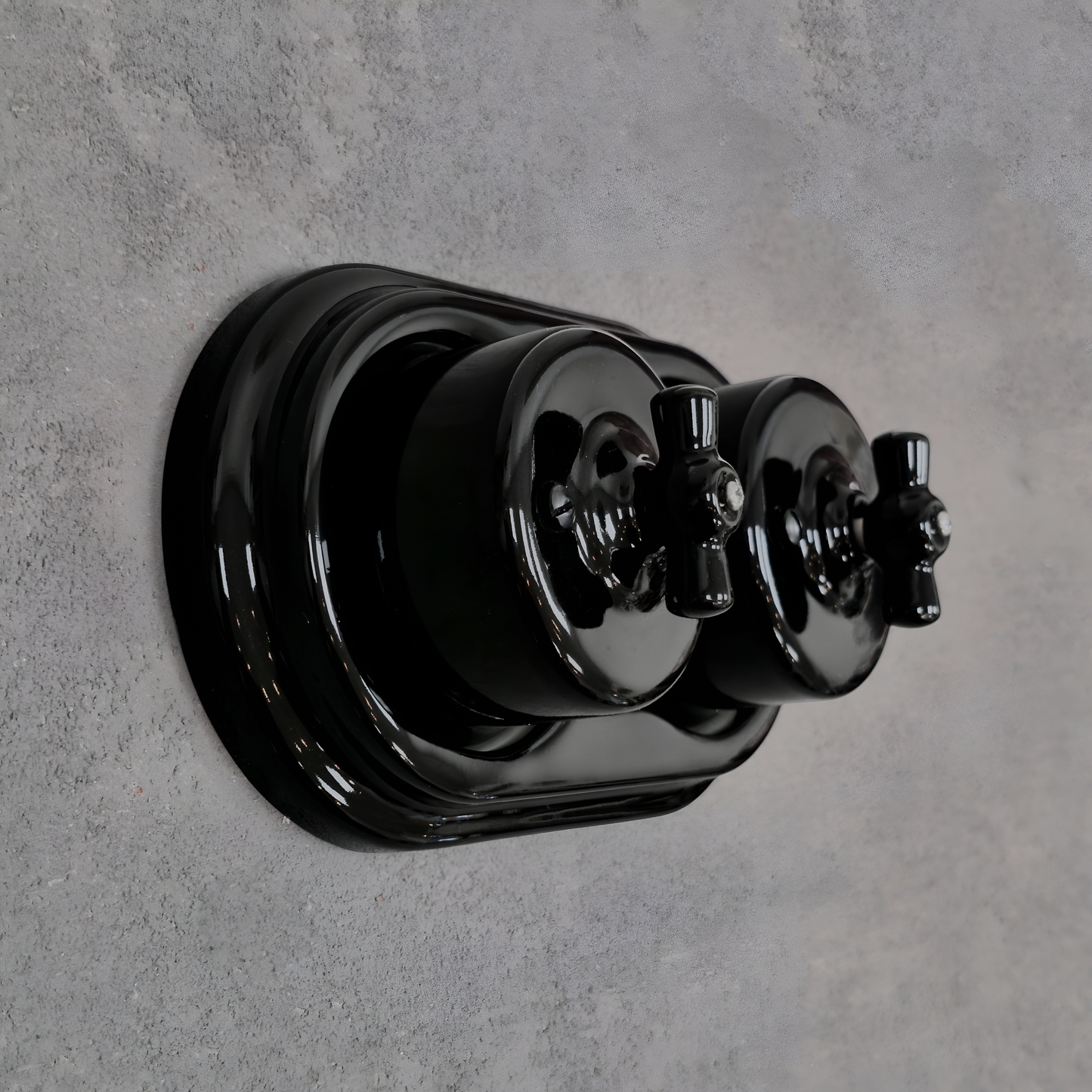 Double Retro Style Black Ceramic Type-2 Double One-Way Rotary Light Switch Surface-Mounted