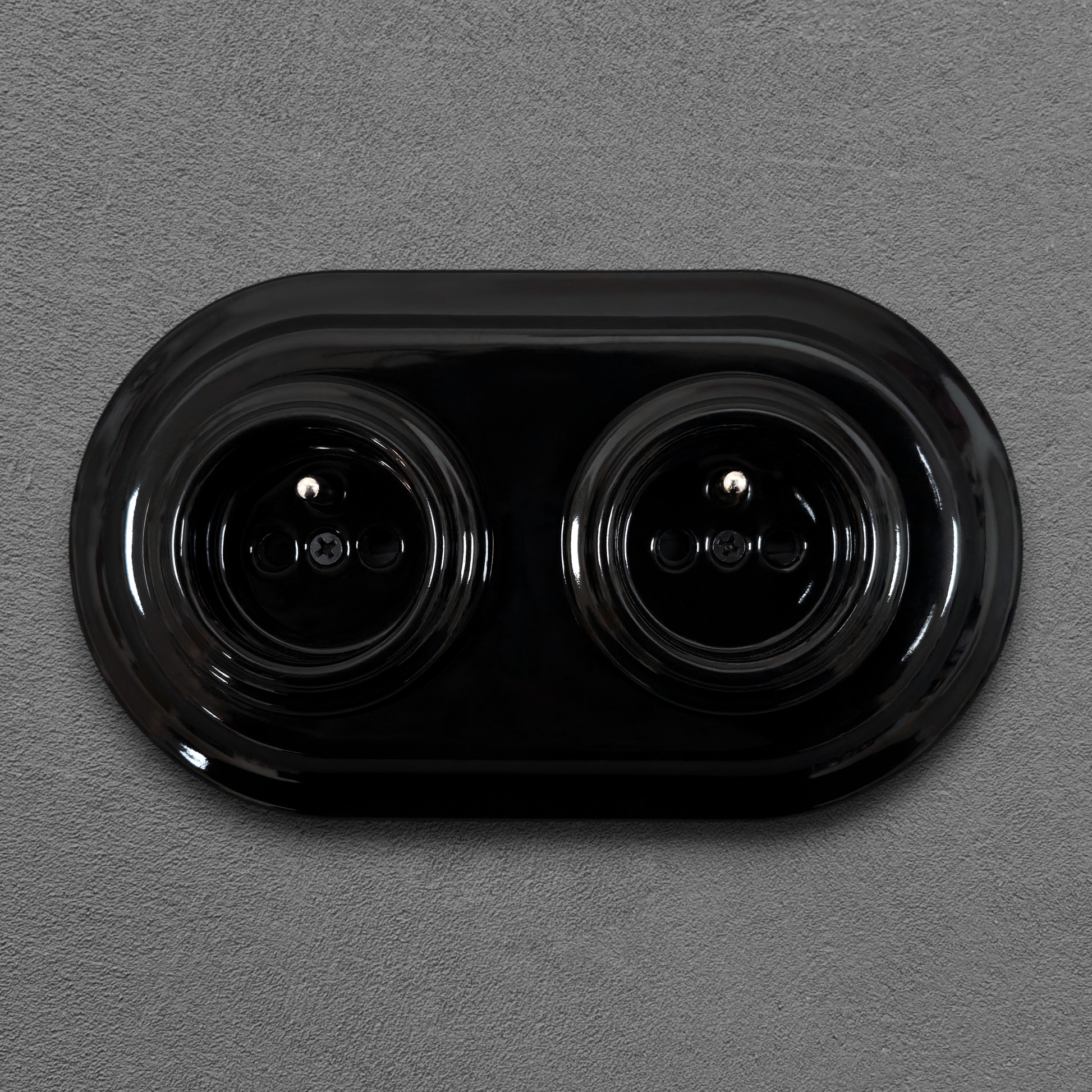 Double black French porcelain socket, flush-mount, front