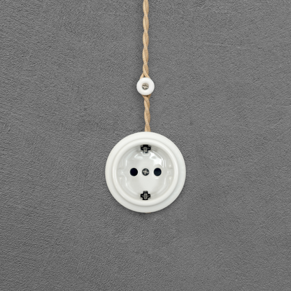 Single SCHUKO porcelain socket insert, white, surface-mounted