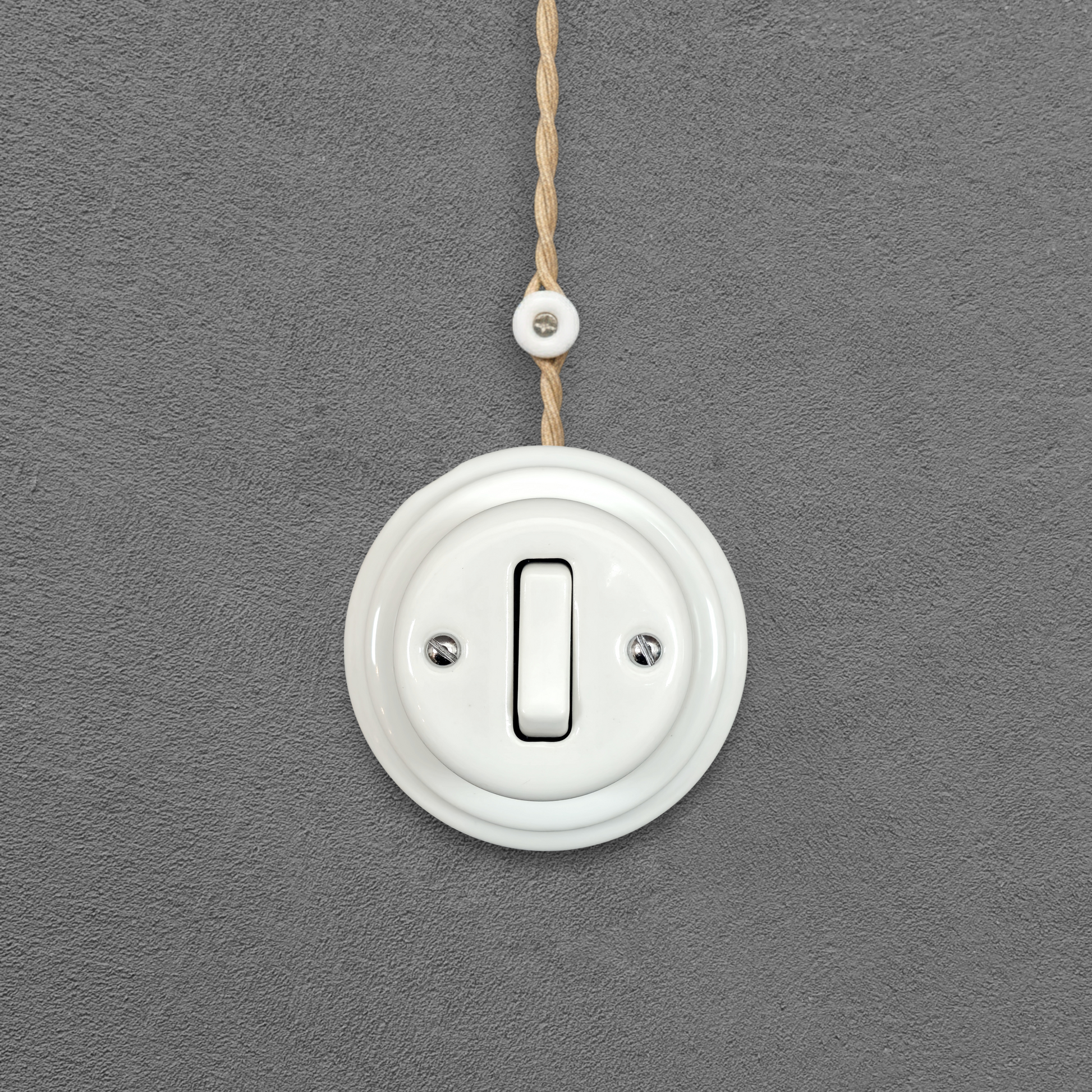 white porcelain 1gang2way light switch, surface-mount