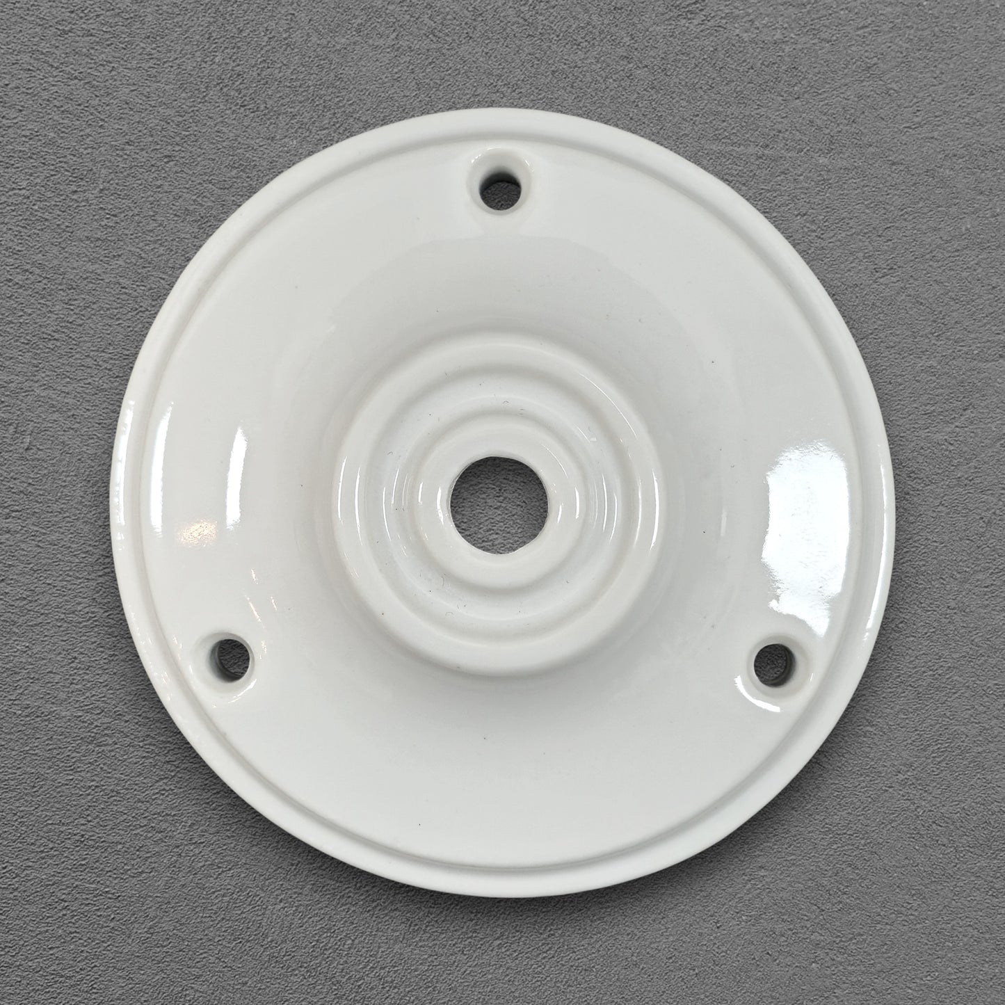 white porcelain big cone ceiling rose 100x30mm, front