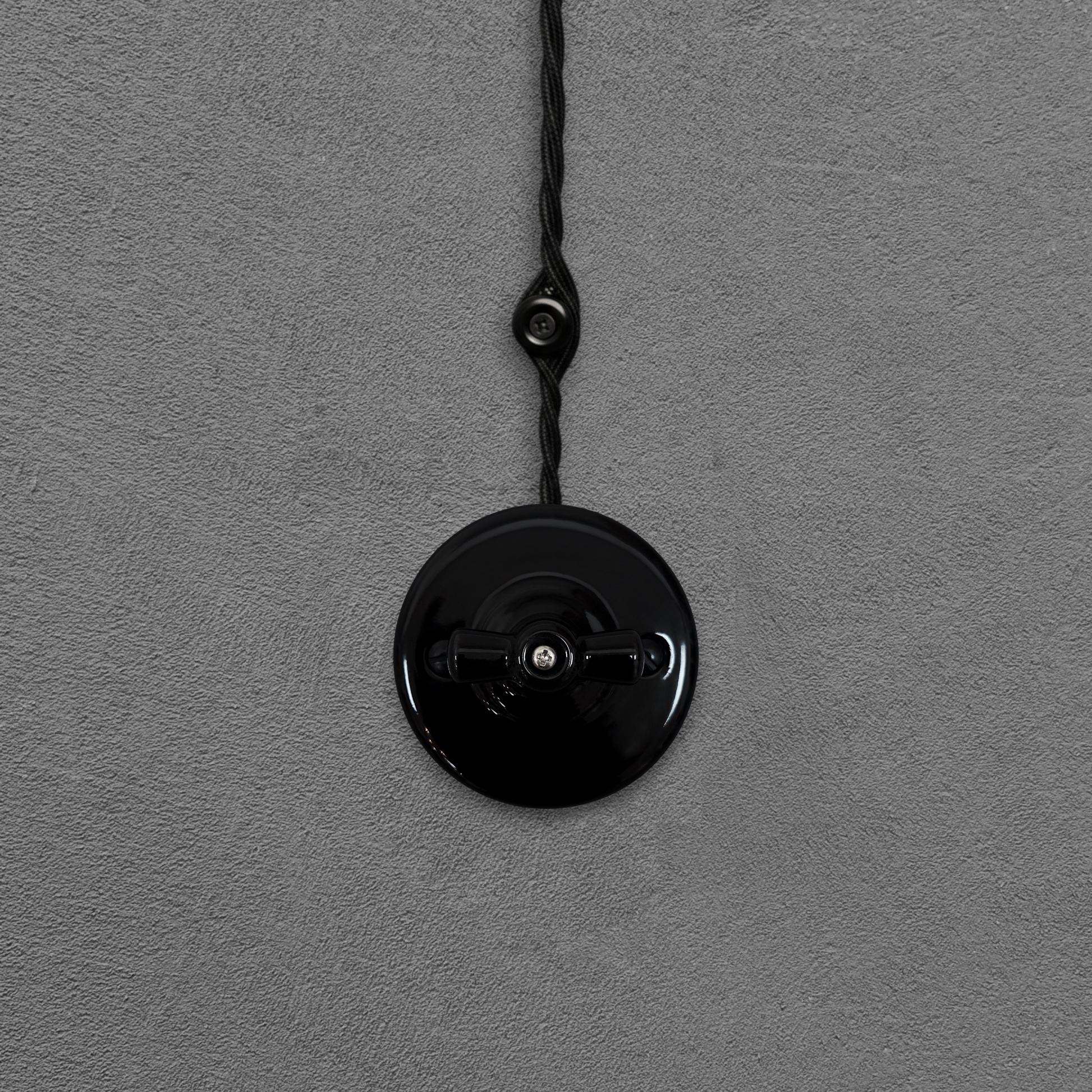 black porcelain intermediate rotary switch insert, surface-mount