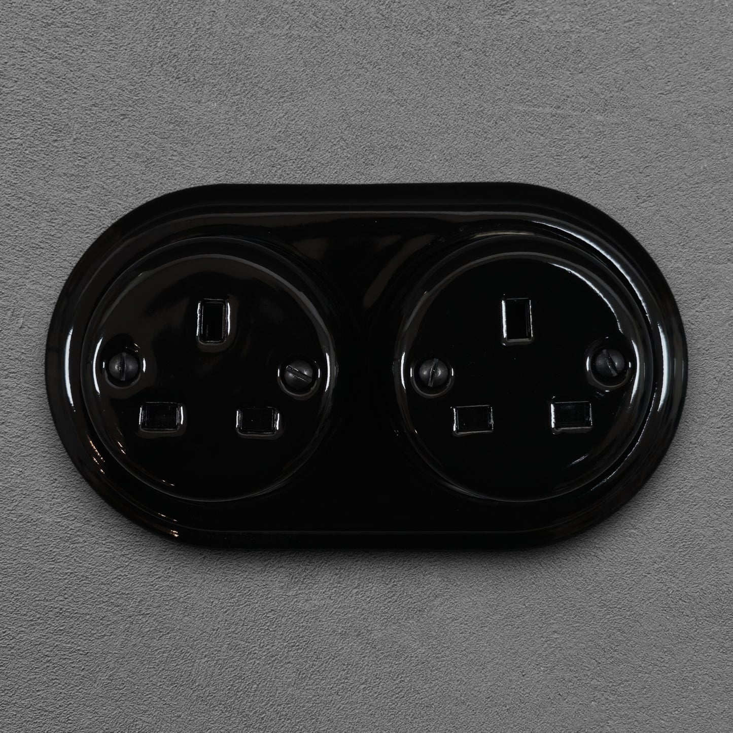 Surface Mounting Double Power Socket Porcelain Loft Retro Electrical UK 3 Prong Surface Mounted Vintage Cottage Ceramic Black