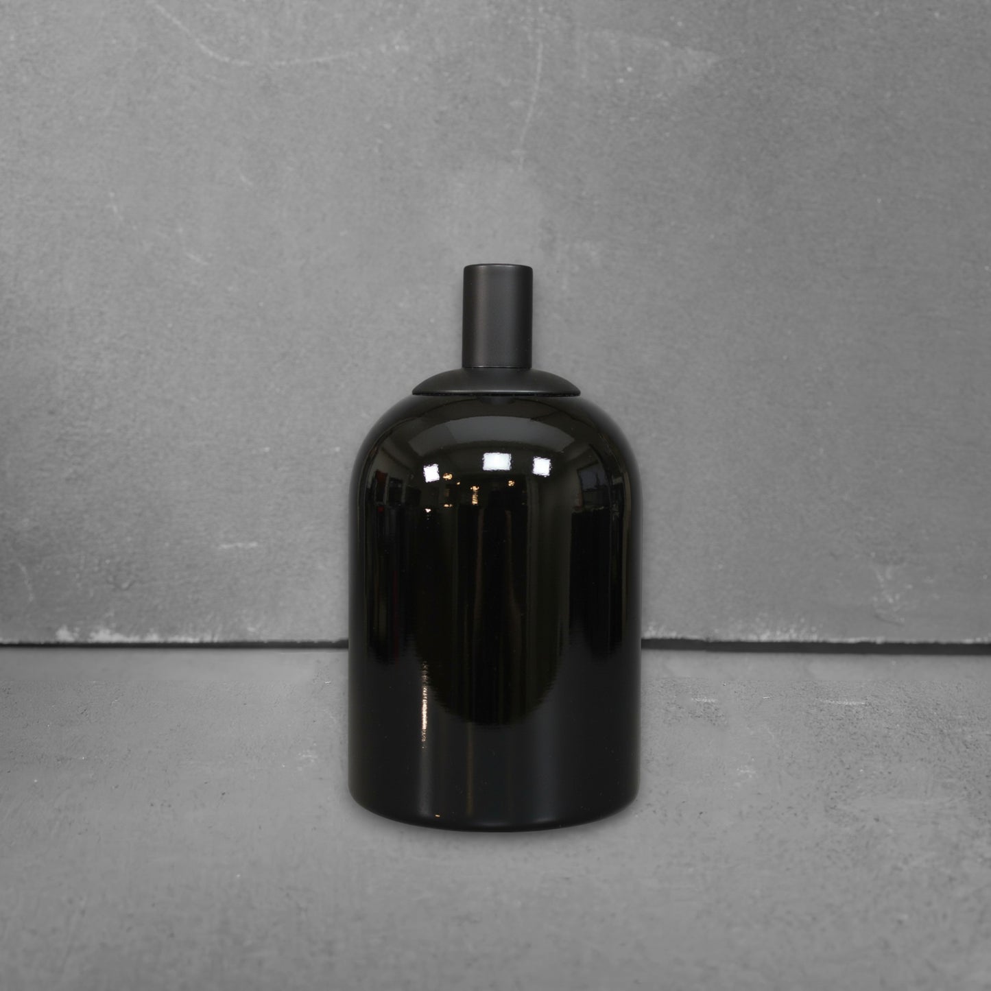 black porcelain hanging E27 lamp holder, 50x95mm, front