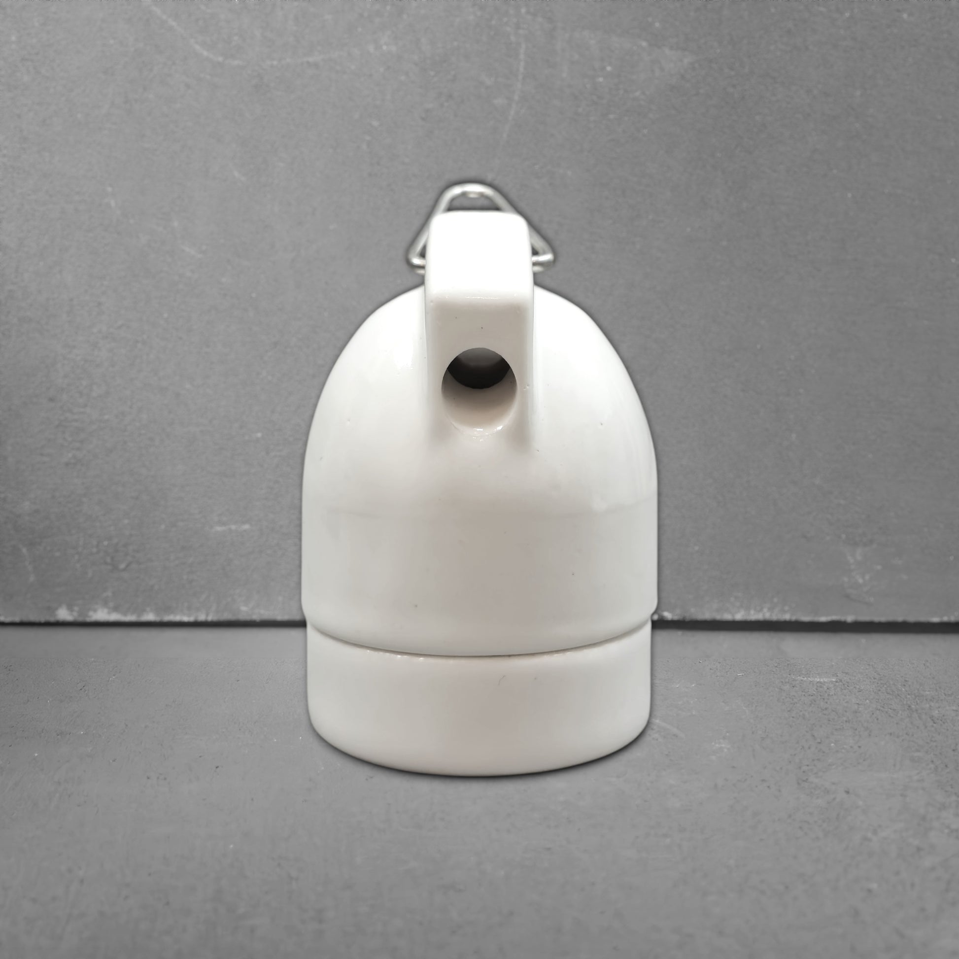 white porcelain hanging E27 lamp holder, 45x65mm, side