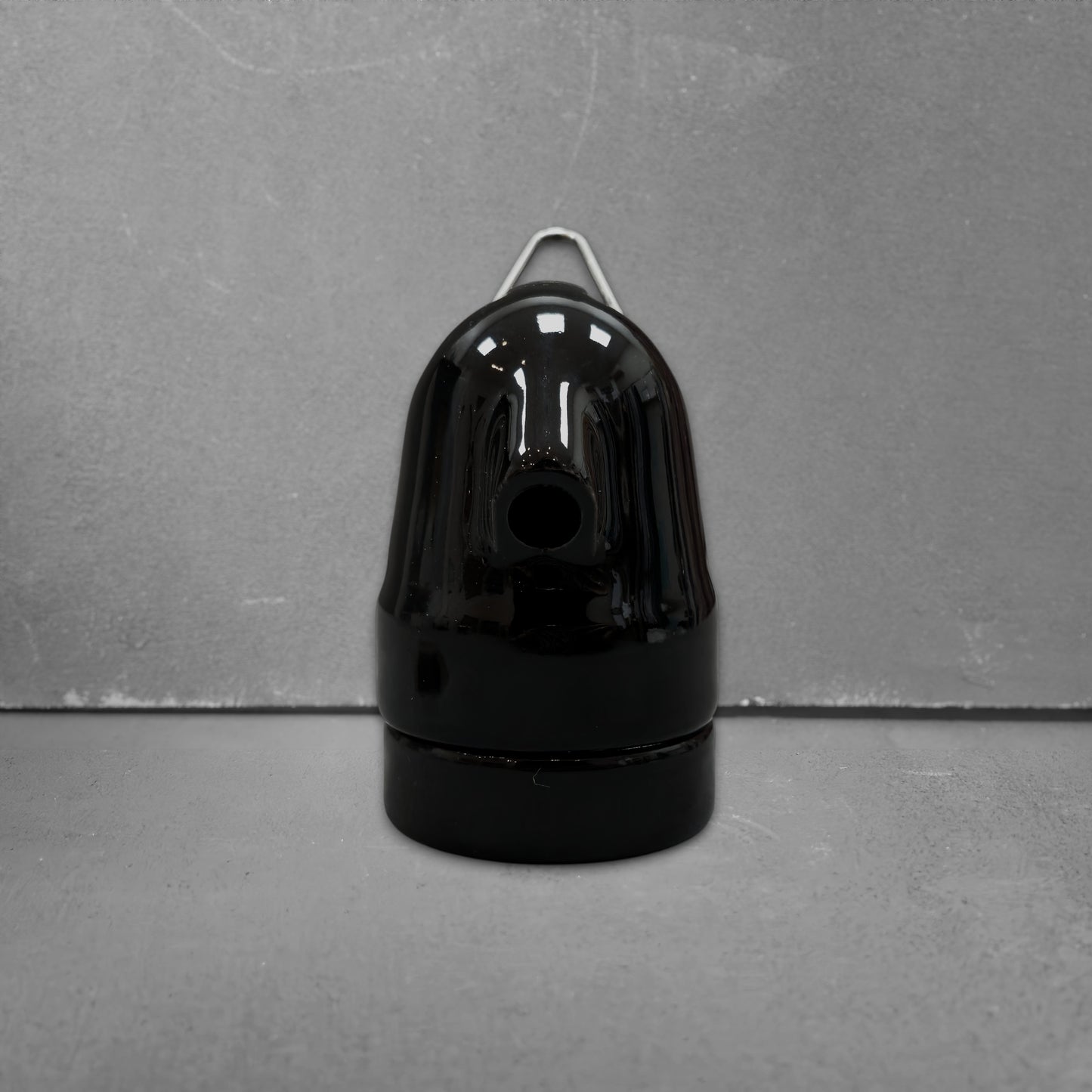 black porcelain hanging E27 lamp holder, 45x70mm, side