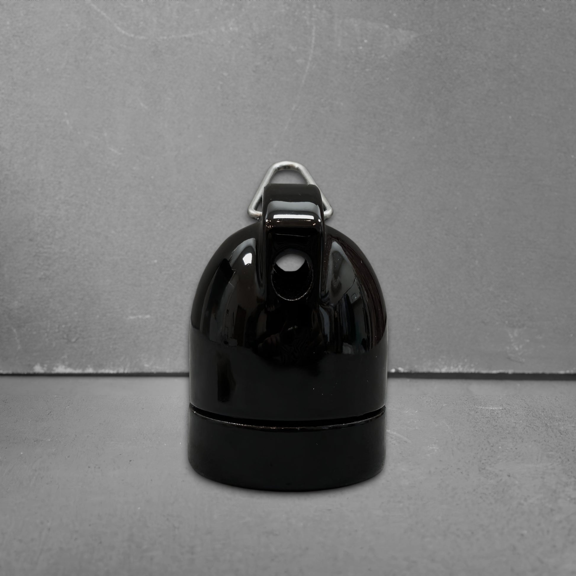 black porcelain hanging E27 lamp holder, 45x65mm, side