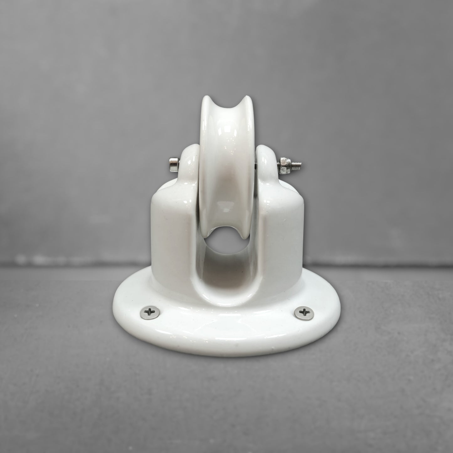 white porcelain pulley light fixture, surface-mount, side