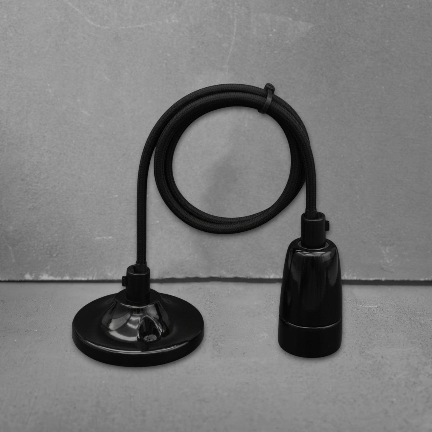 black porcelain E14 pendant light set, front