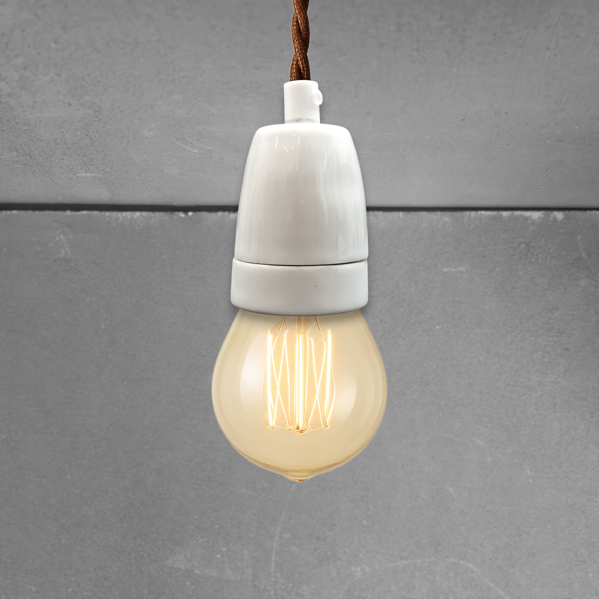 white porcelain hanging E27 lamp holder, 45x60mm