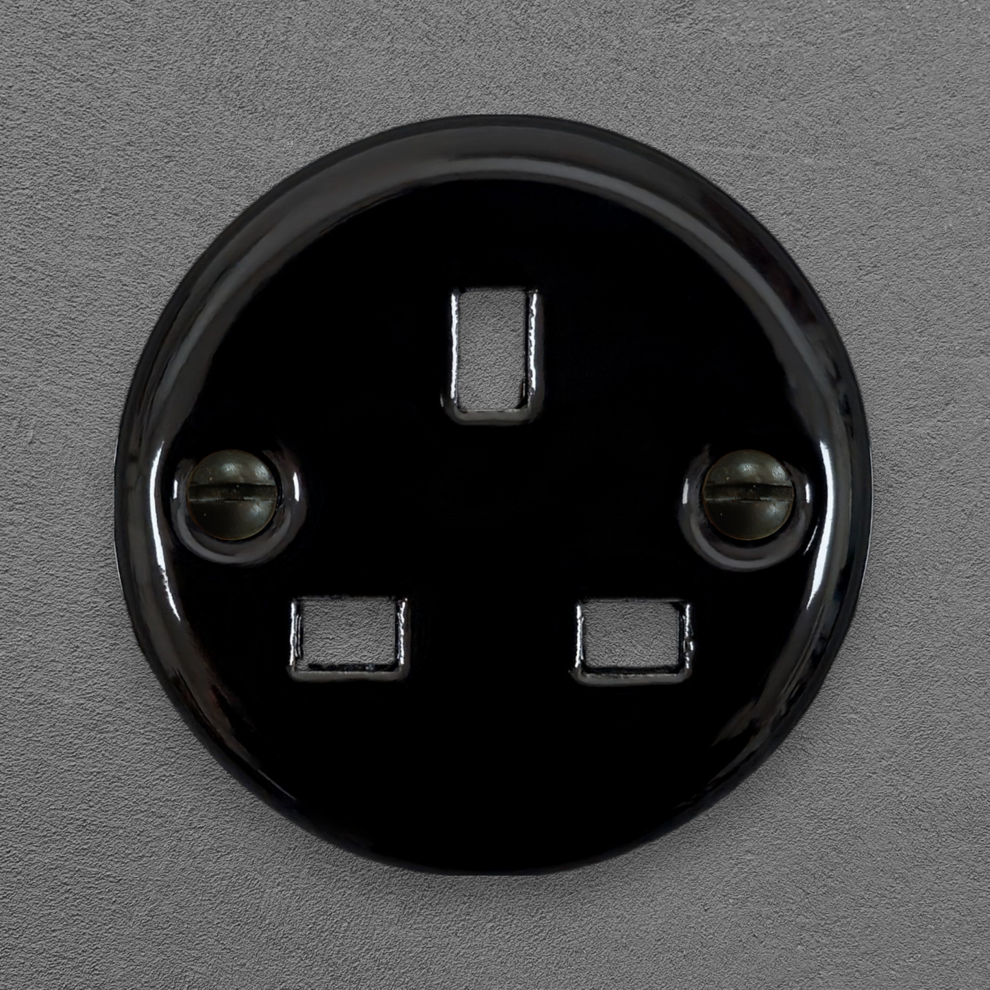Flush Mount UK Socket Cover in Black Porcelain