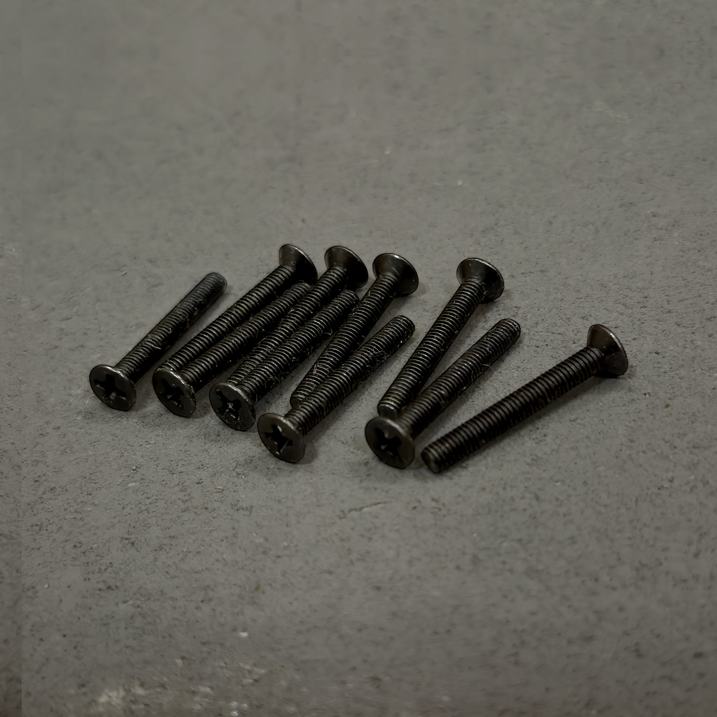 M3.5 x 25mm Flat-Head Countersunk Self-Tapping Screws (10-Pack)