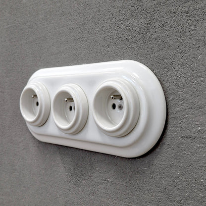 Triple Power Porcelain Socket – Retro Loft Style | Vintage Design, Flush-Mounted, French Socket in White Ceramic