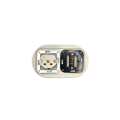 Porcelain Socket with Switch 1 Gang – Retro Loft Style | Vintage Design, Flush-Mounted, German Schuko Socket White Ceramic