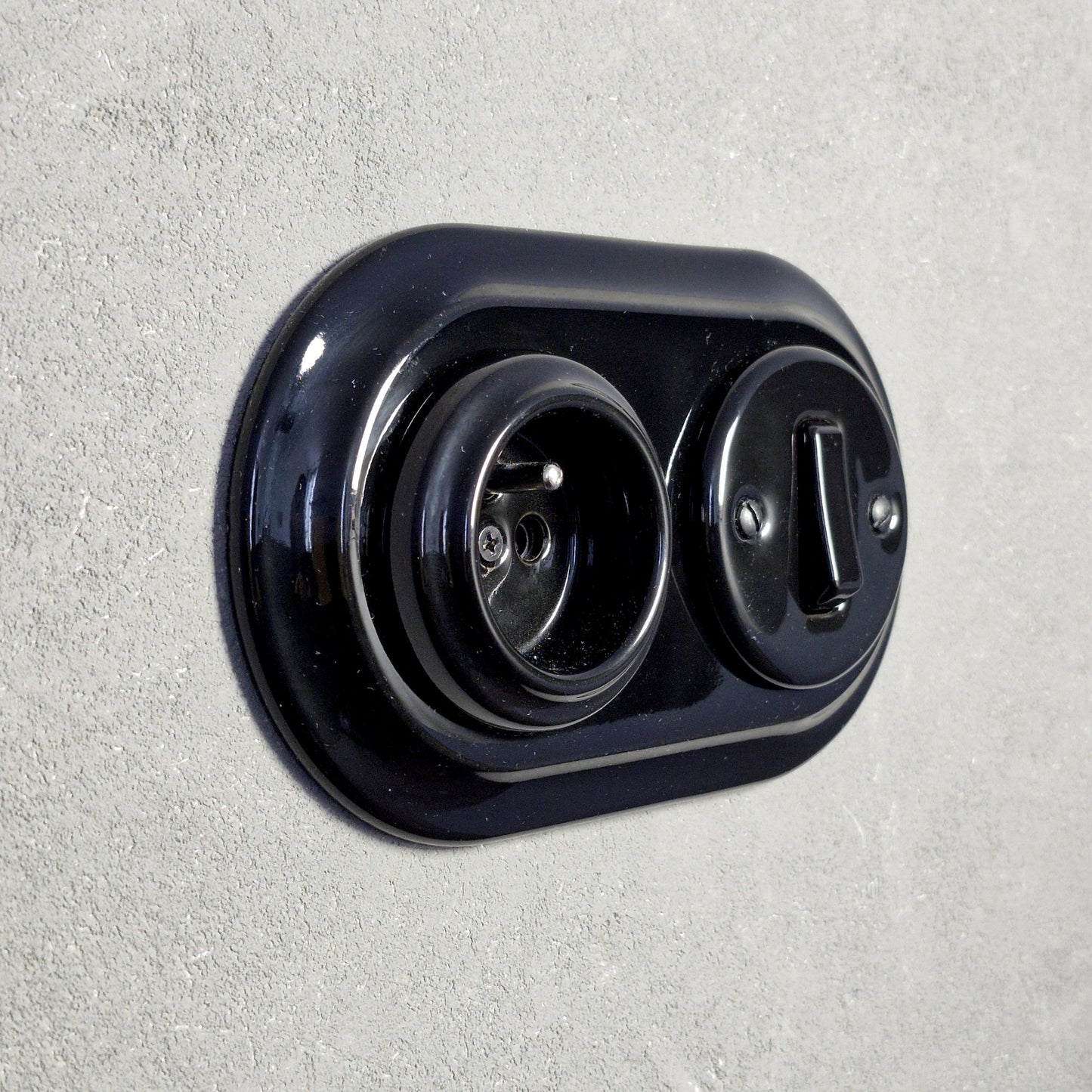 Retro Style Ceramic French Socket with A Switch – Retro Loft Style | Vintage Design, Flush-Mounted Black