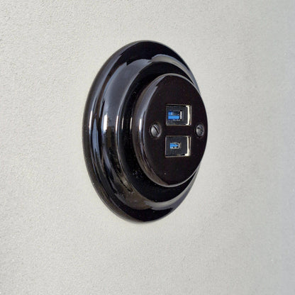 Porcelain USB Charging Socket – Retro Loft Style | Vintage Design, Flush-Mounted, USB A+C Socket in Black Ceramic