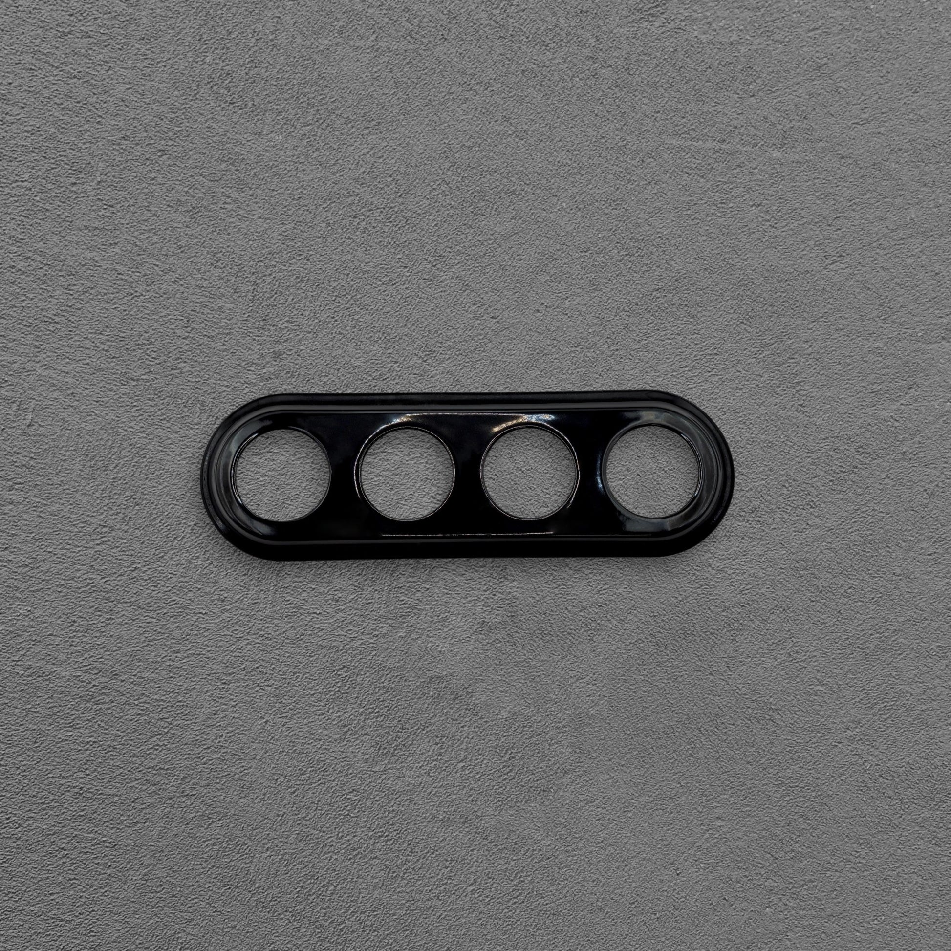 black porcelain quadruple frame, flush-mount