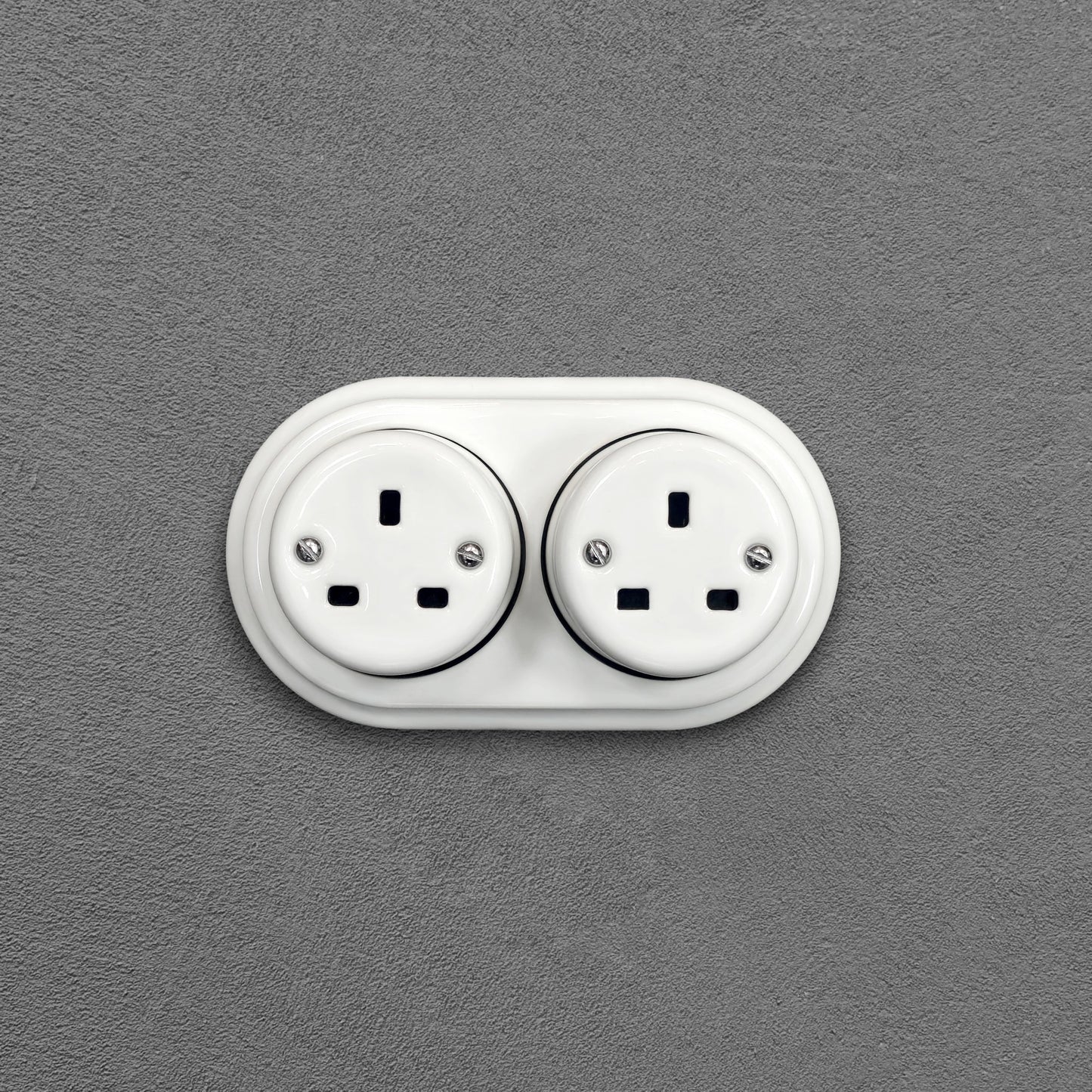 Surface Mounting Double Power Socket Porcelain Loft Retro Electrical UK 3 Prong Surface Mounted Vintage Cottage Ceramic White