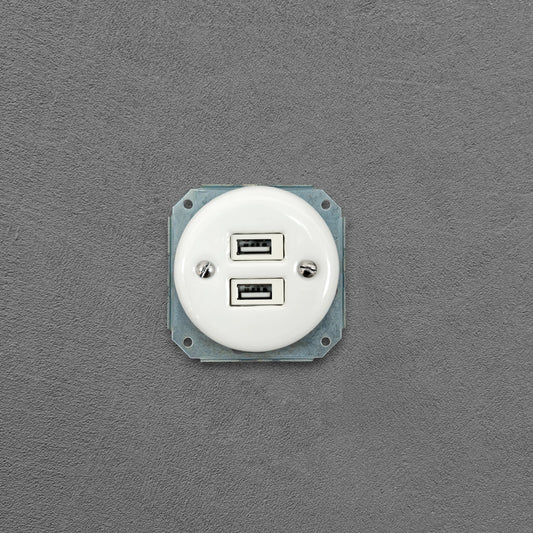 Power Socket Insert Porcelain Loft Retro USB Charging Socket Flush-Mounting Vintage Cottage Ceramic White