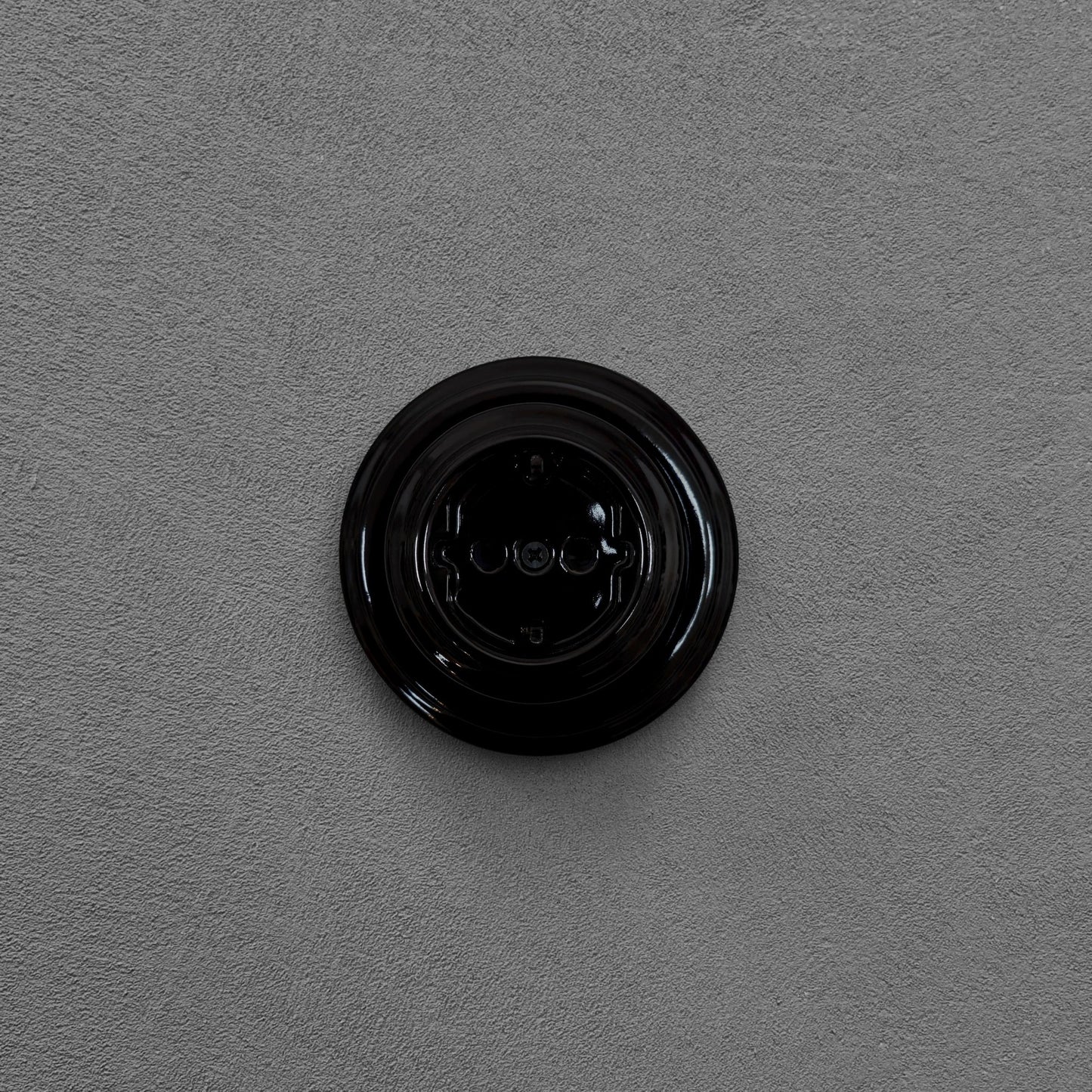Surface-Mounting German Schuko Power Socket Porcelain Loft Retro Electrical Vintage Cottage Ceramic Black