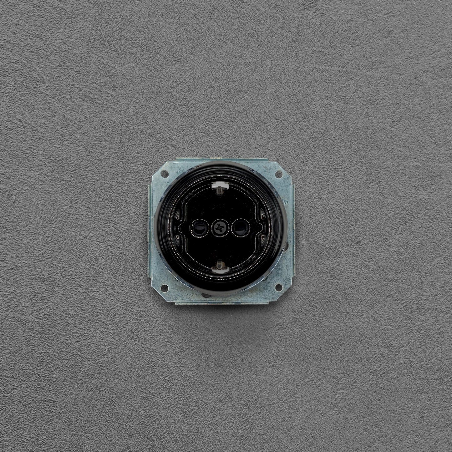 round black porcelain wall socket insert minimalist vintage