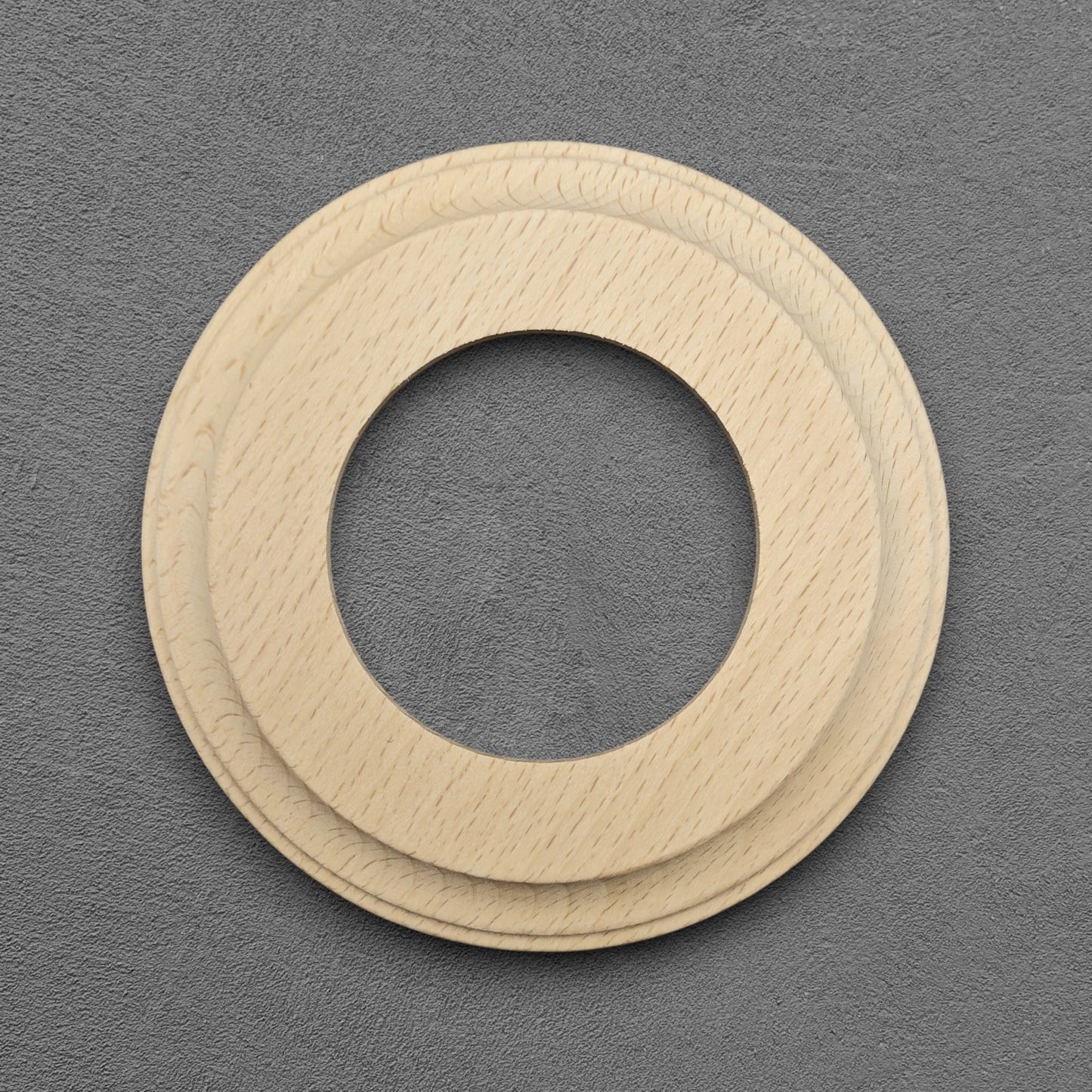 natural wood single frame, flush-mount, front