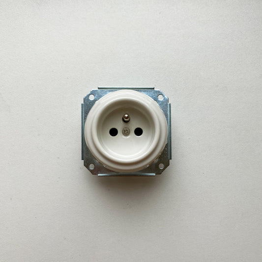 Power Socket Insert Porcelain Loft Retro Electrical French Schuko Flush-Mounting Vintage Cottage Ceramic White