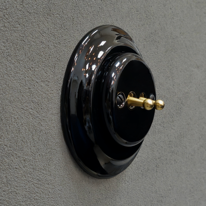 black porcelain 2gang2way toggle switch, flush-mount, angled