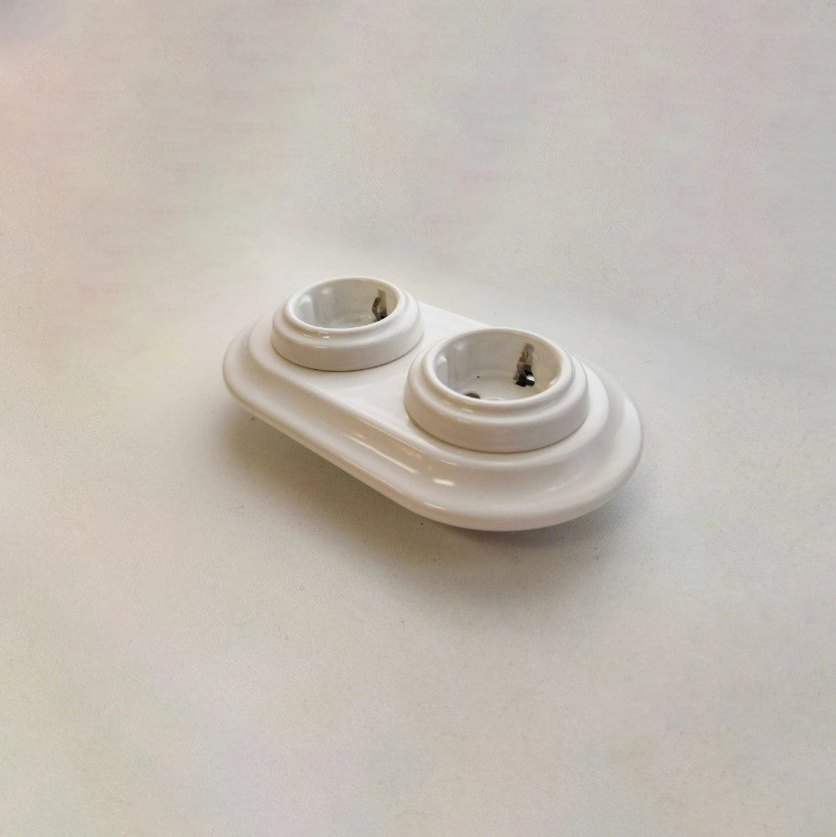Double Power Socket Porcelain Loft Retro Electrical German Schuko Flush-Mounting Vintage Cottage Ceramic White