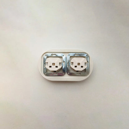 Double Power Socket Porcelain Loft Retro Electrical German Schuko Flush-Mounting Vintage Cottage Ceramic White