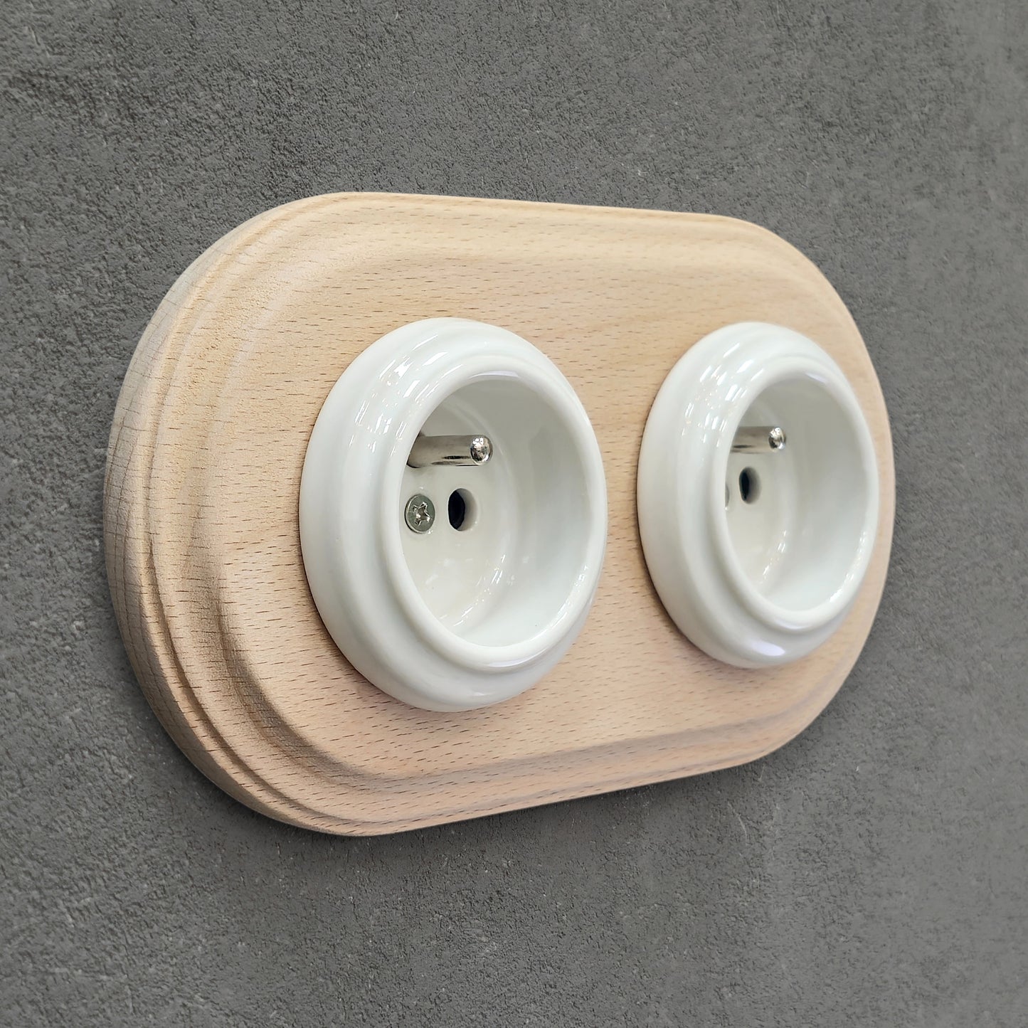 Flush Mount French Socket (Type E) – Double Outlet with Earth Pin in White Porcelain & Light Wood