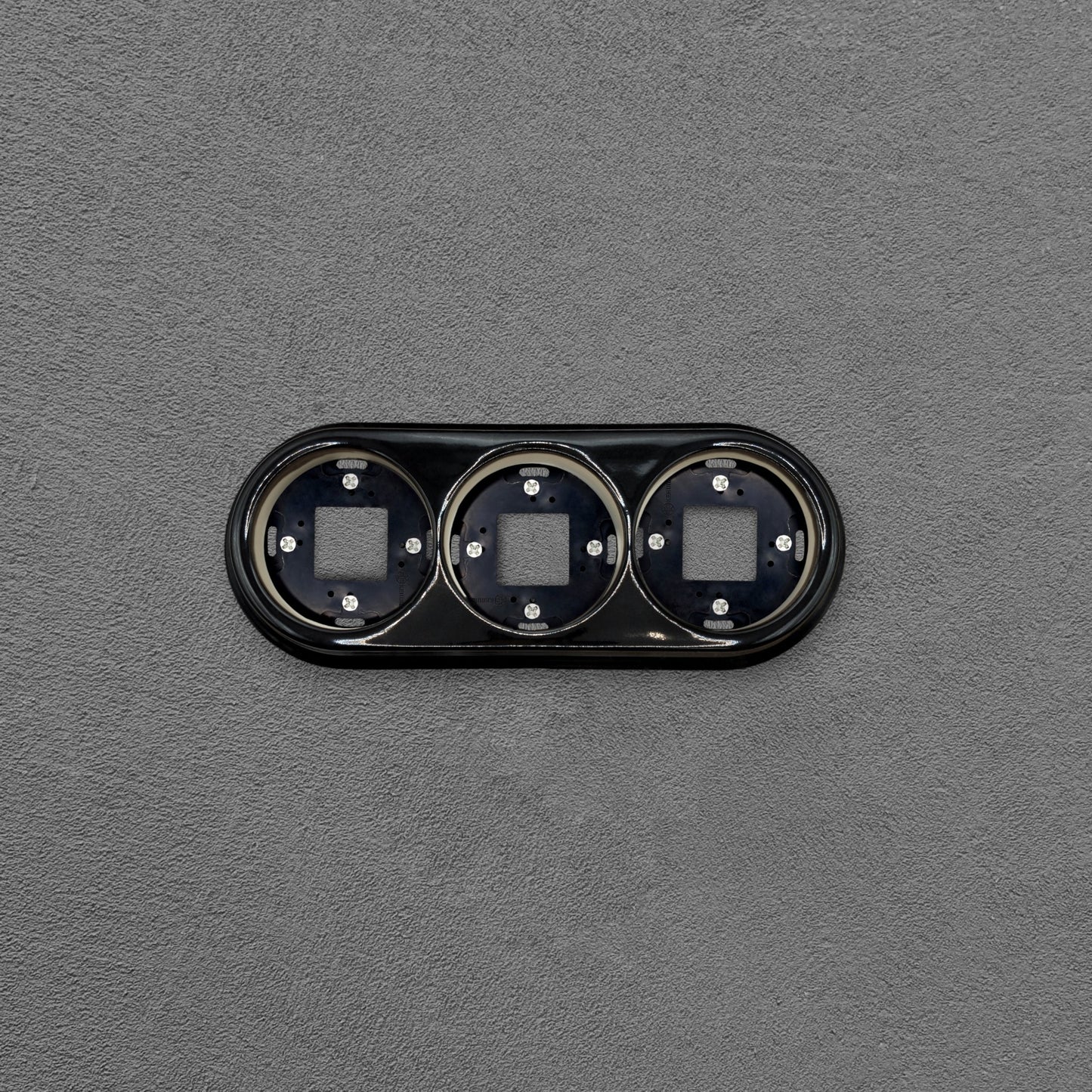 Porcelain Loft Retro Triple Porcelain Frame With Plastic Part Surface Mounted Vintage Cottage Ceramic Black