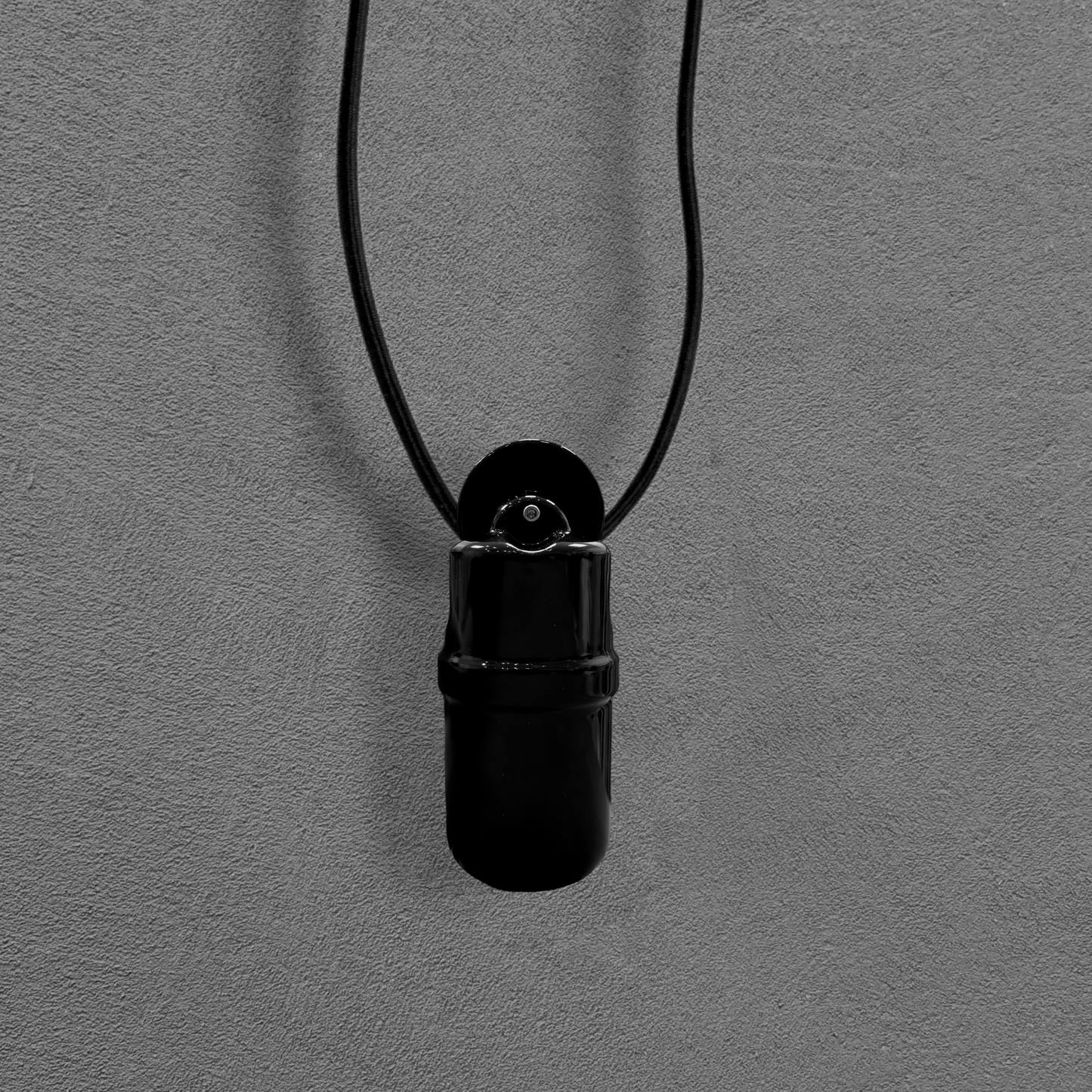 black porcelain counterweight for light fixture