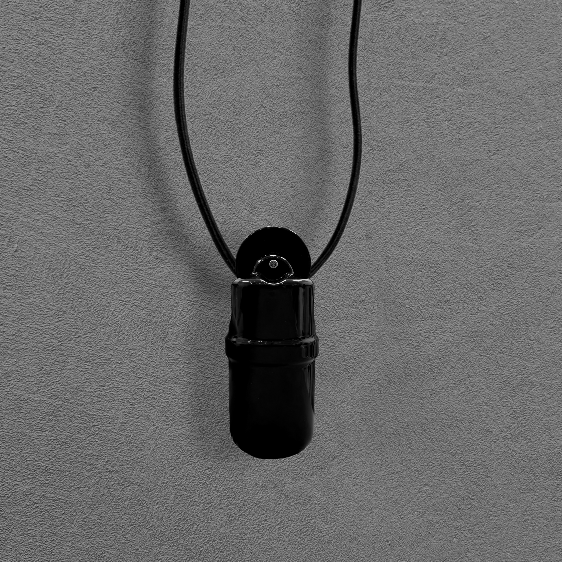 black porcelain counterweight for light fixture