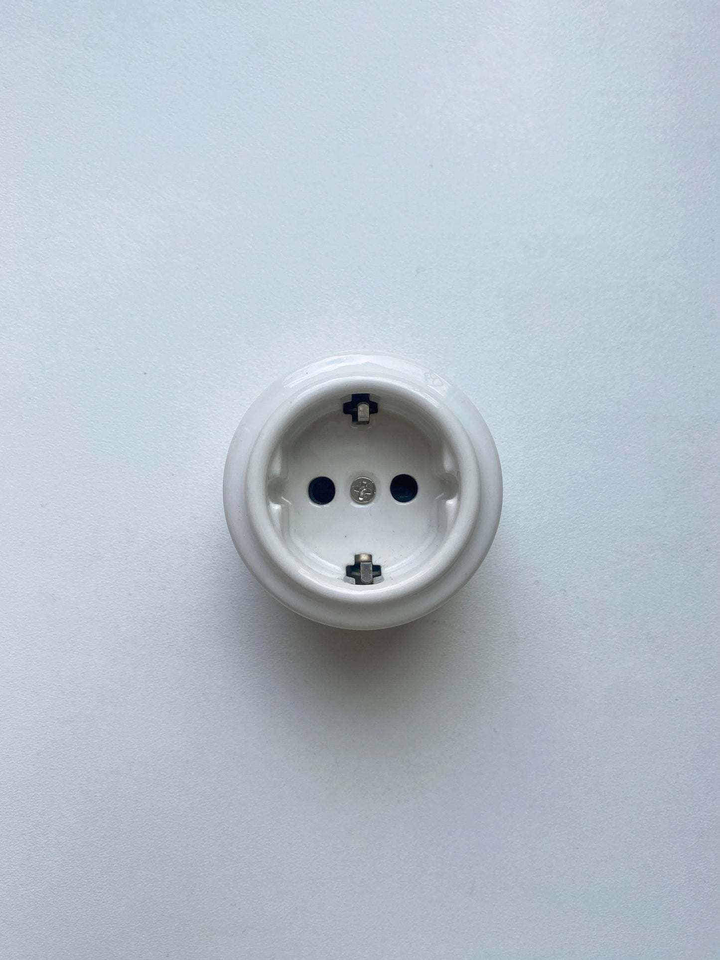 Power Socket Porcelain Loft Retro Electrical German Schuko Surface-Mounting Vintage Cottage Ceramic White
