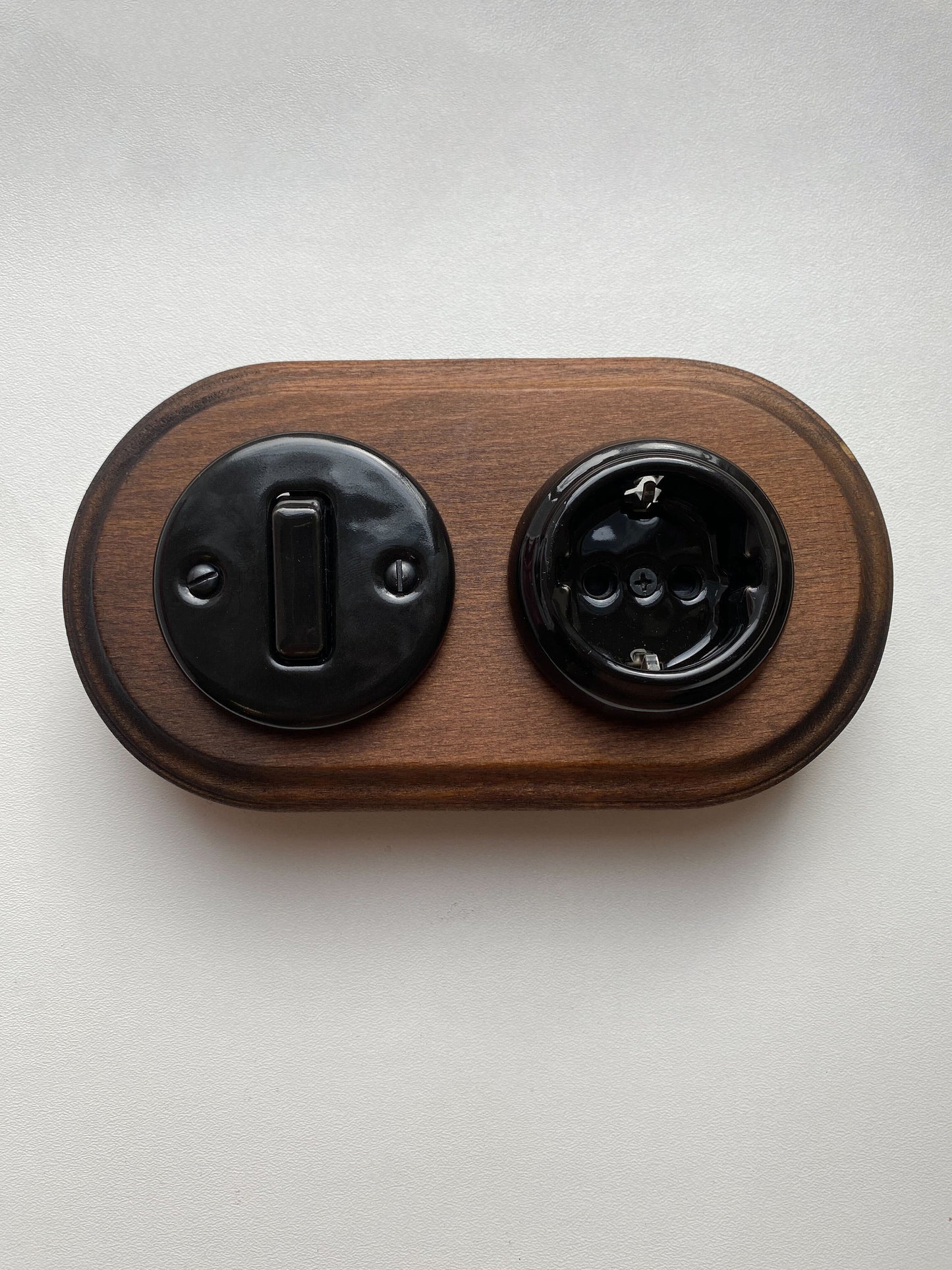 Wooden Loft Retro Triple Socket Frame For Flush-Mounted Series Vintage Cottage Dark Wood