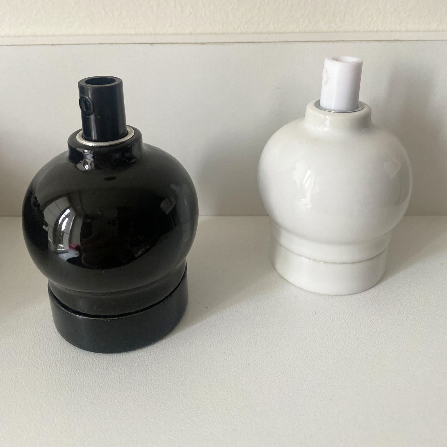 Apple Shape Porcelain Lamp Holder E27 Hanging Vintage Loft Retro Cottage Ceramic Black & White