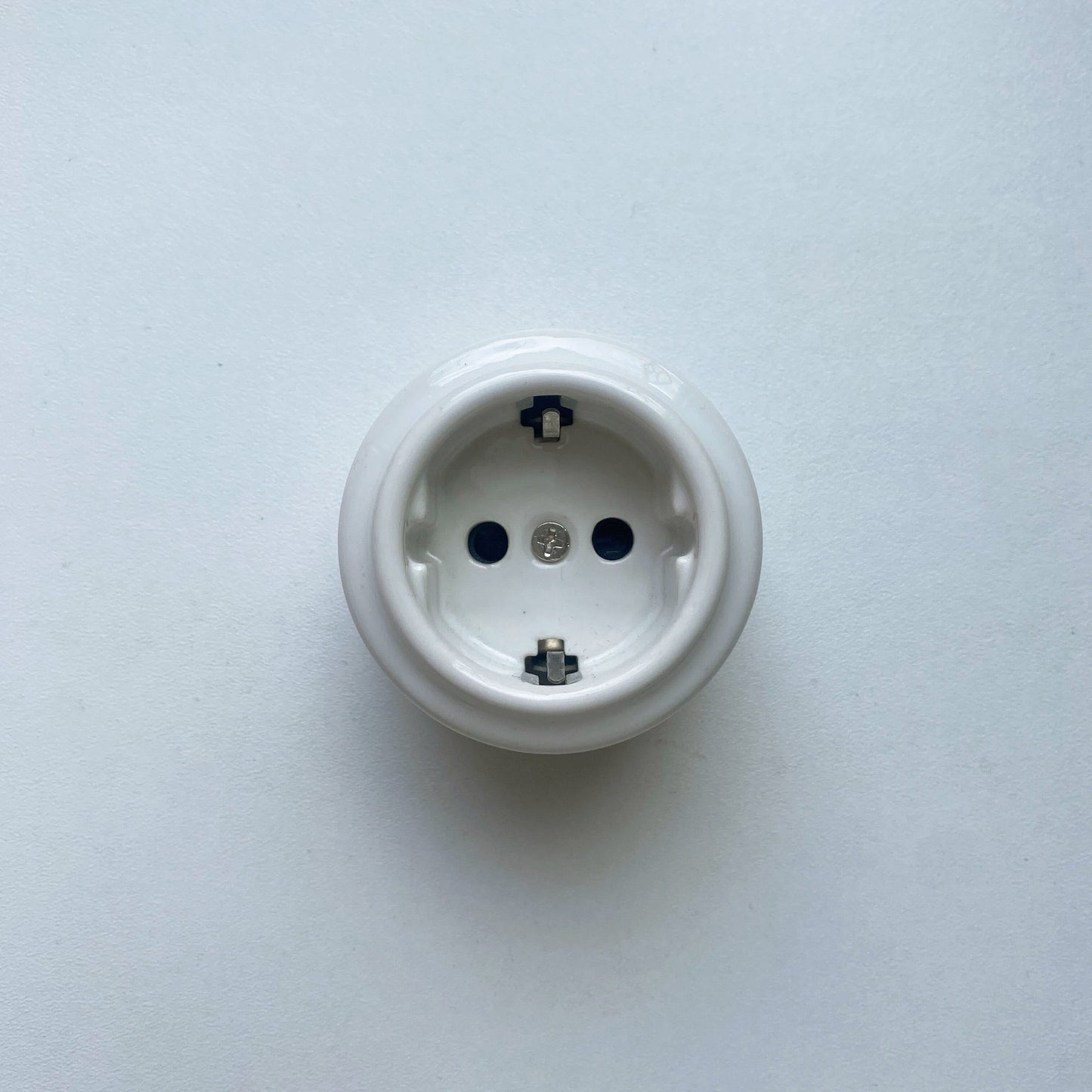 Power Socket Porcelain Loft Retro Electrical German Schuko Surface-Mounting Vintage Cottage Ceramic White