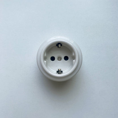 Power Socket Porcelain Loft Retro Electrical German Schuko Surface-Mounting Vintage Cottage Ceramic White