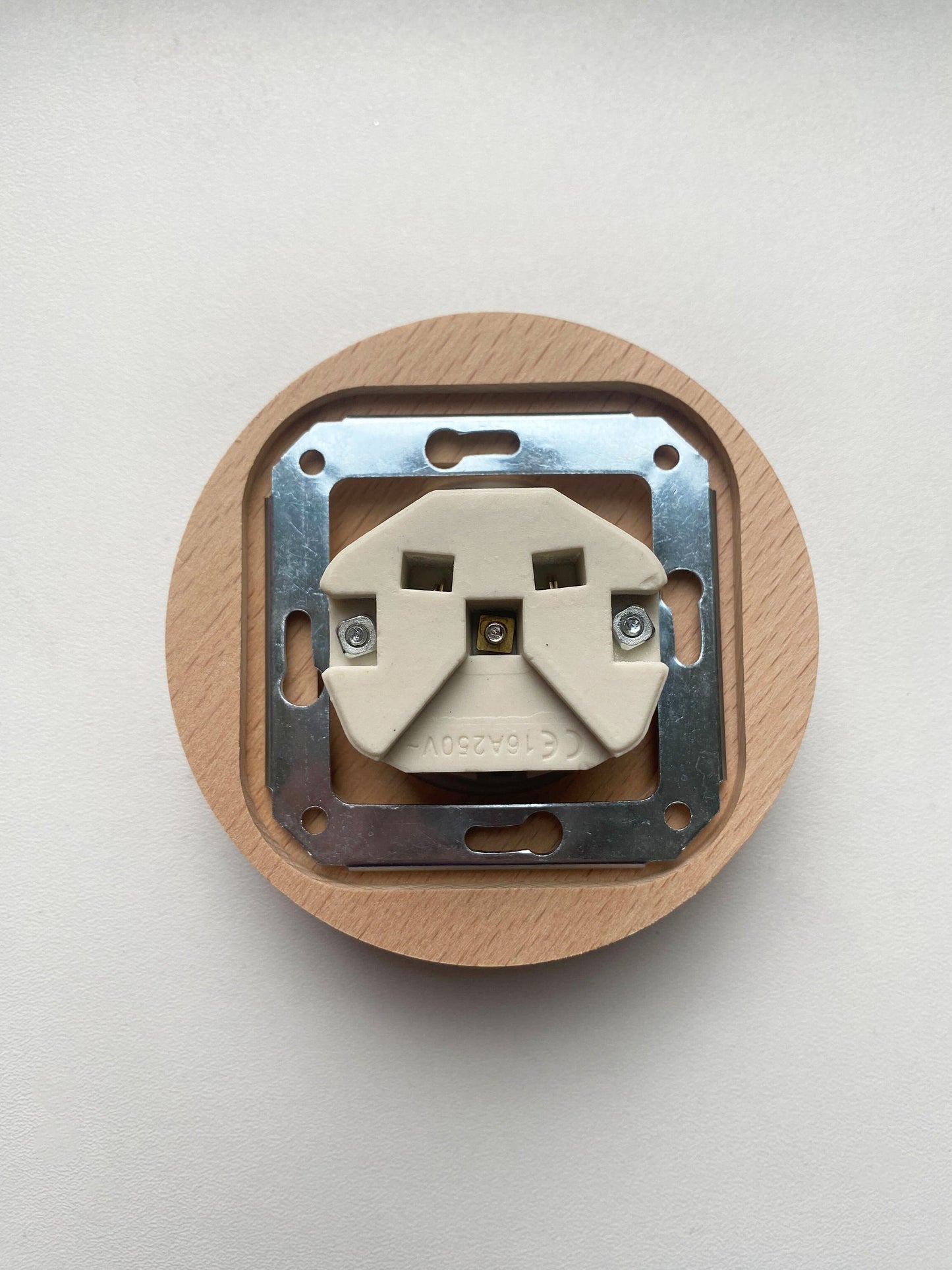 Wooden German Power Socket Porcelain Loft Retro Electrical Flush-Mounting Vintage Cottage Ceramic Natural Beige With White