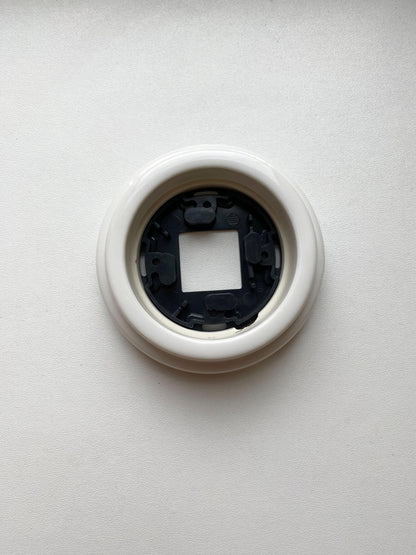 Porcelain Loft Retro Single Porcelain Frame With Plastic Part Surface Mounted Vintage Cottage Ceramic White